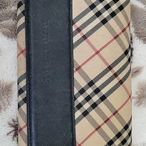 Burberry wallet